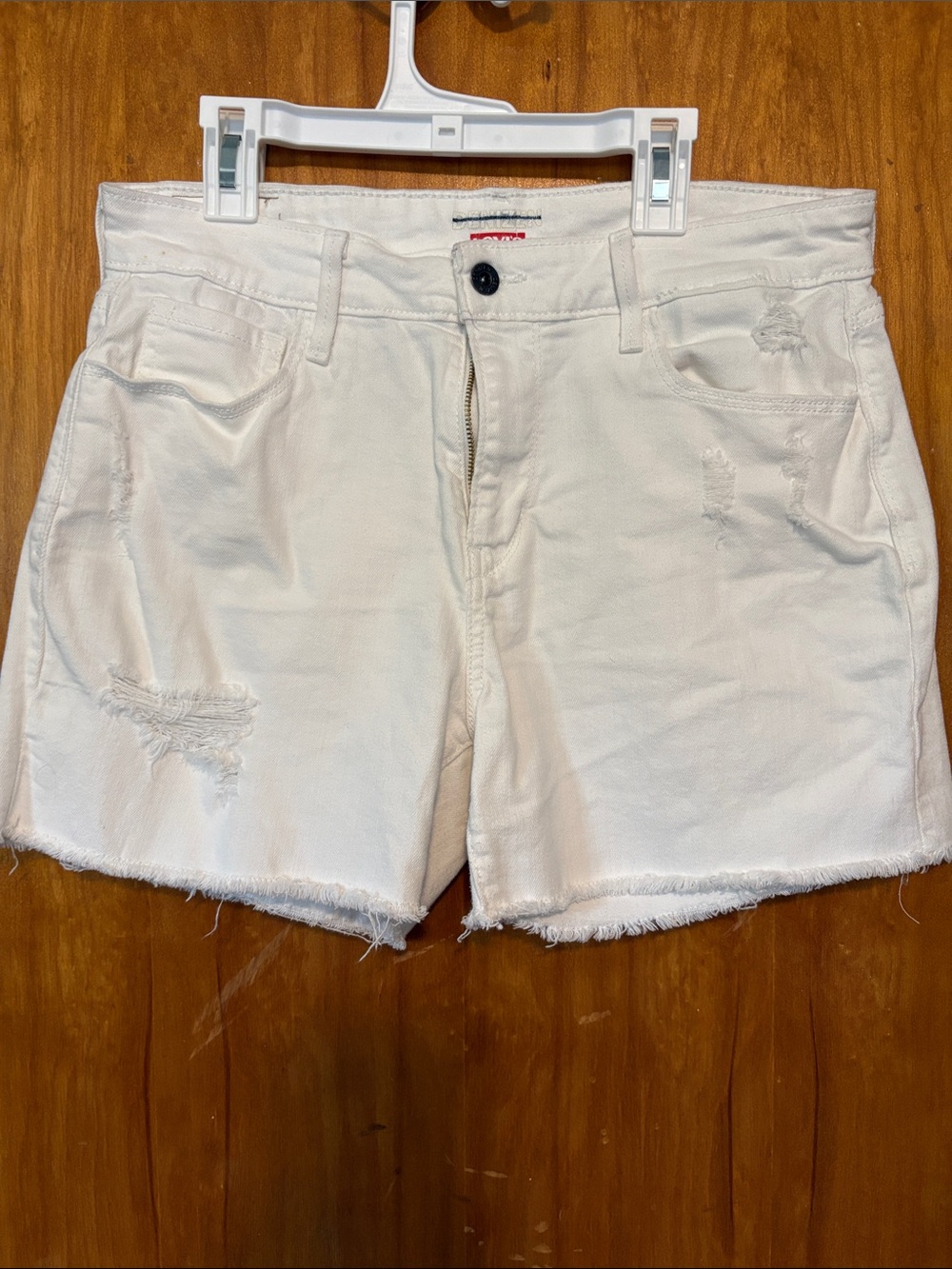 Levi's Denizen Women's White Distressed Denim Shorts - Size 14